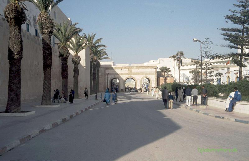 Stadtmauer und Tor von Essaouira, Marokko