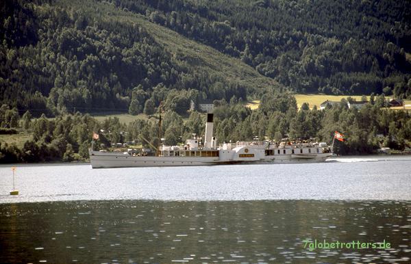 2000-08-12-norwegen-mjoesasee-3