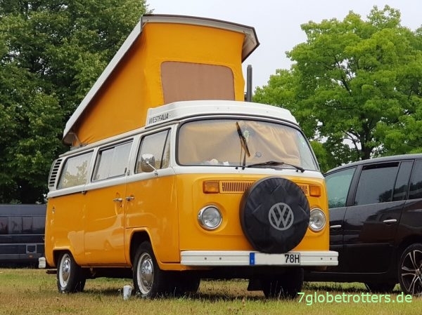 VW Bulli Campingbus T2, Ausbau und Aufstelldach