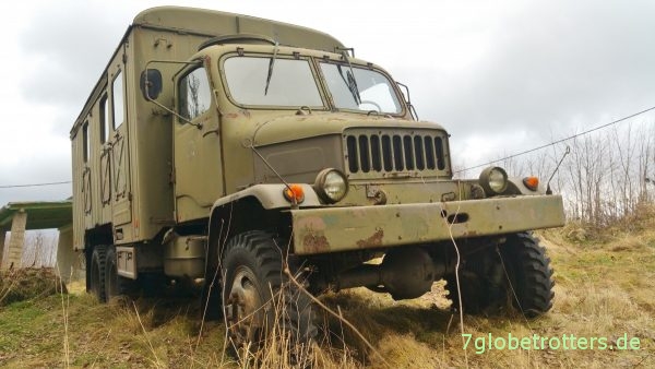 praga V35 camion LKW-Praga-V3S-6x6-Werkstattkoffer-600x338