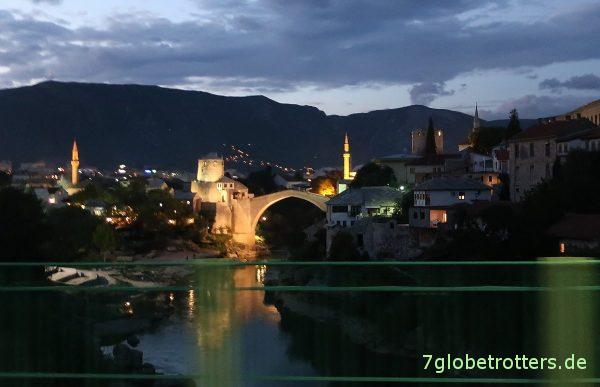 Mostar: Stari Most im Abendlicht