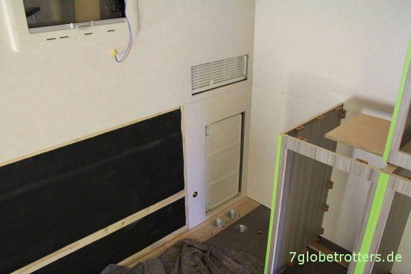 Bau des Eckschranks für die Winkelküche im Wohnmobil