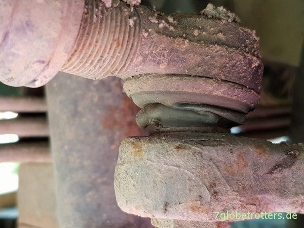 Mercedes T2: Kugelköpfe abschmieren, Spurstange und Lenkung prüfen