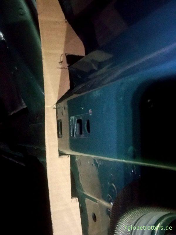 Ausziehbare Hubbett-Mechanik im Kastenwagen, Hubbett selbst bauen im Wohnmobil T2 Vario Sprinter