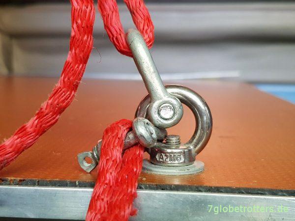 Beim Umbau der Sitzgruppe zum Doppelbett wird im Wohnmobil die Matratze feucht. Lösung ist eine unterlüftete Wohnmobilmatratze.