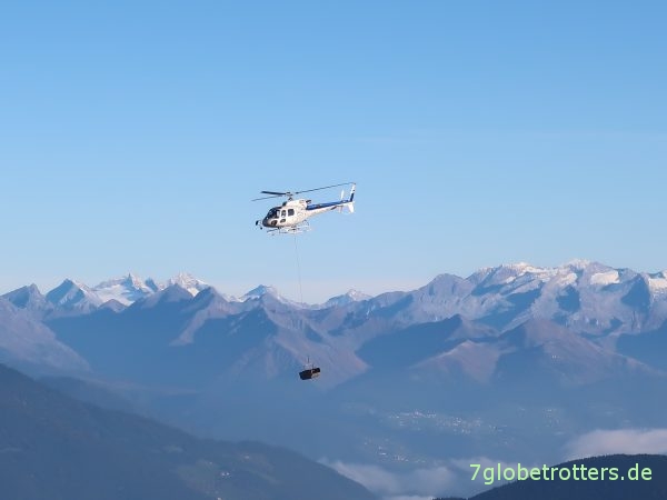 Helikoptereinsatz beim Dolomitenbiwak am Schlern, Tierser Alpl, Molignonpass, Grasleitenpasshütte