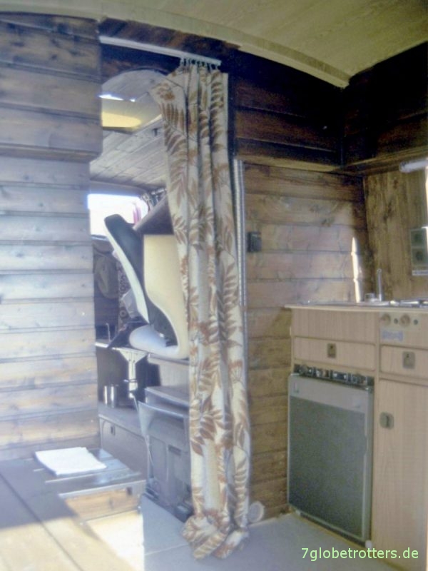 Möbelbau im Wohnmobil aus Brettern mit Nut und Feder