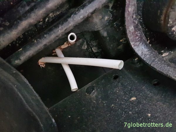 Rücklauf der Fußbodenheizung unter dem Bus