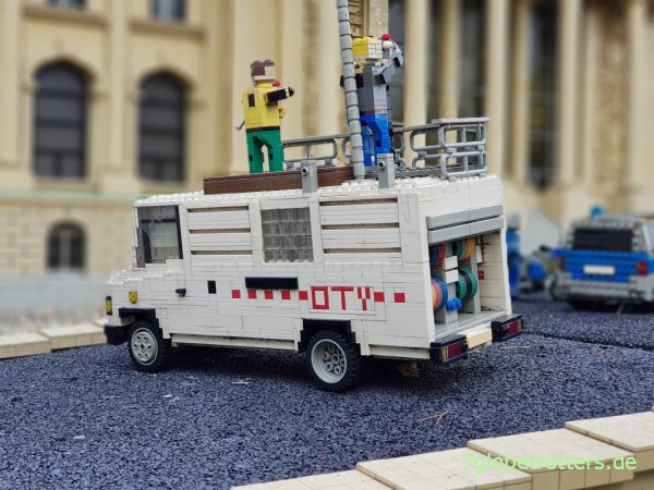 Mercedes 814 D Kastenwagen aus Lego