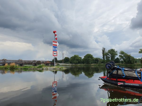Von der Moldau zur Elbe: Paddeln über den Moldaukanal zur Schleuse Hořín