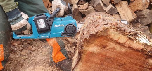 Leistungs-Test der Makita Akku-Kettensäge DUC353