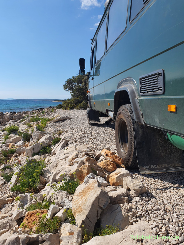 Im Wohnmobil mit der Fähre auf die Insel Pag in Kroatien