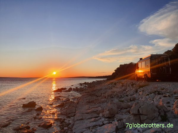 Kroatien, Sonnenuntergang auf der Insel Pag