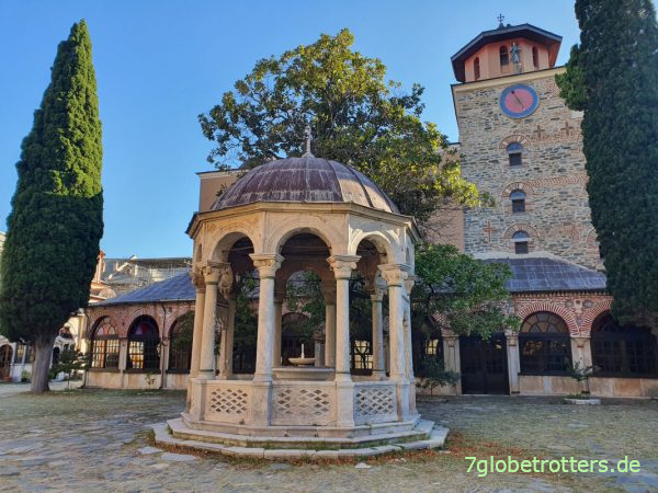 Brunnen im Kloster Iviron auf Athos