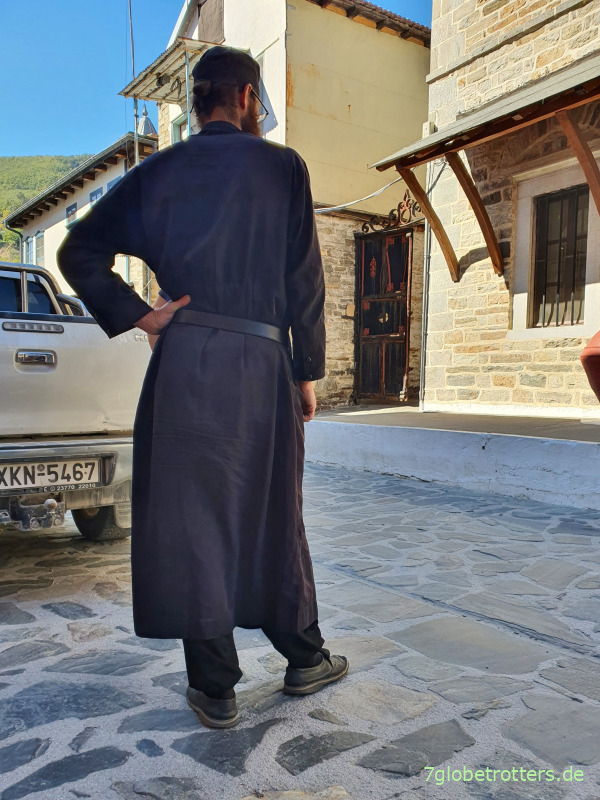 Griechisch-orthodoxer Mönch der Mönchsrepublik in Karyes