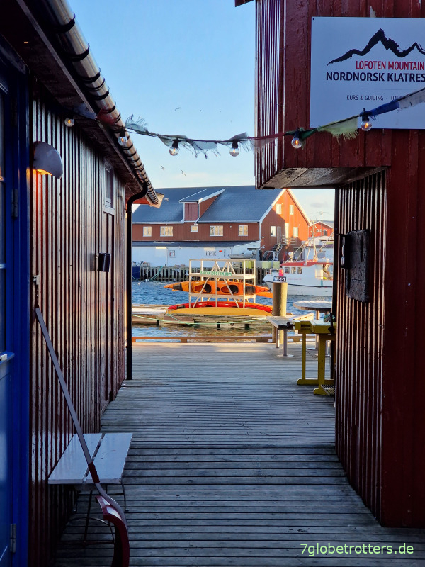 Henningsvær, schönster Hafen der Lofoten