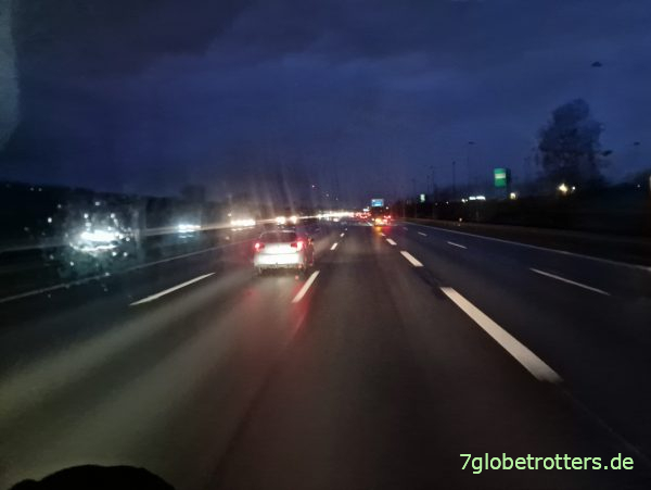 Schweden: Autobahn E4 im Winter
