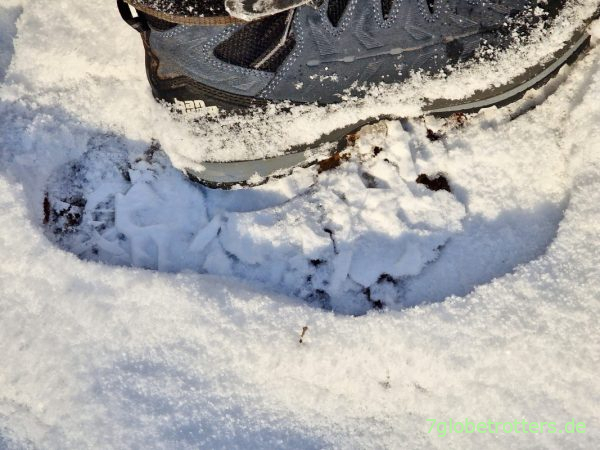 Nachgeschnittene, rutschfeste Winterschuhe Makra Trek