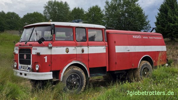 Škoda 706 RTHP Feuerwehr mit Doka in Tschechien