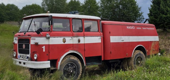 Škoda 706 RTHP Feuerwehr mit Doka in Tschechien