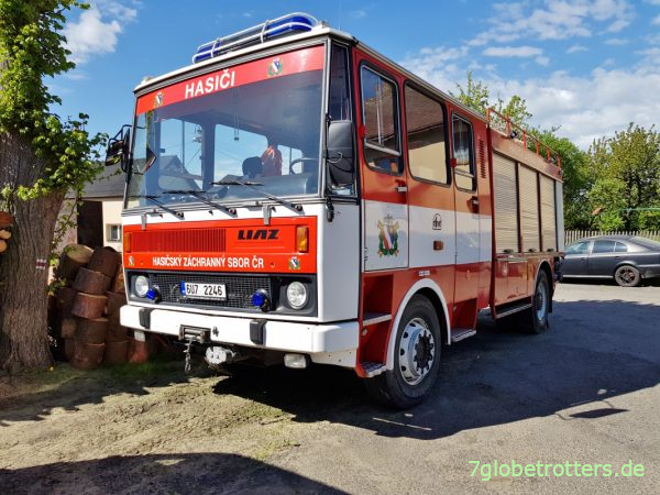 Tschechische Feuerwehr LIAZ 101.860 4×4 K25 kaufen und als Wohnmobil umbauen
