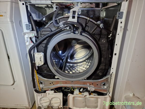 Geöffnete Miele Waschmaschine W1