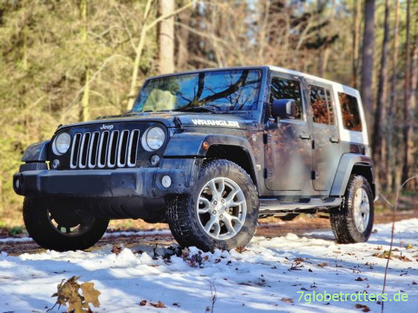Jeep Wrangler mit neuen Reifen Falken Wildpeak AT3WA 265/65R18