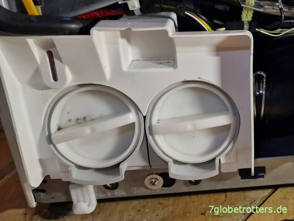 Miele Doppellaugenpumpe in der Waschmaschine W1