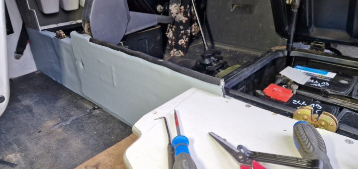 Thermische Trennung zwischen den Batteriekästen im Kastenwagen