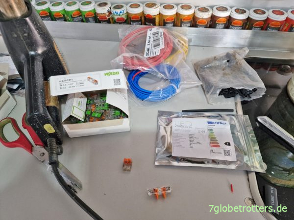 Anschluss von 24V-LED-Leuchtstreifen im LKW