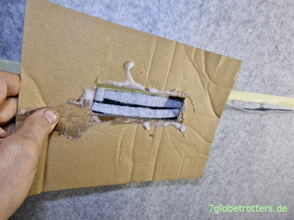 Anschluss zwischen zwei Bahnen Selbstklebefilz kleben