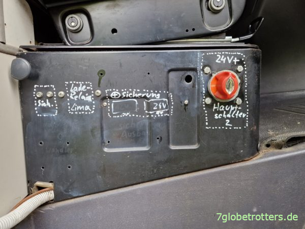 Hauptschalter Versorgerbatterien als Basis der Wohnmobil-Elektrik