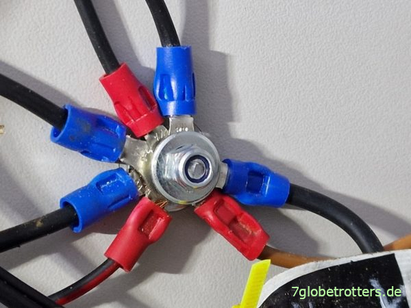 Massestern der Wohnmobil-Elektrik nach Schaltplan