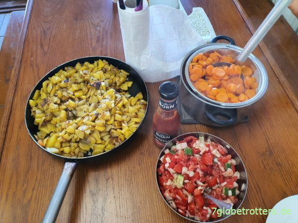 Festessen im Kloster Simonos Petras