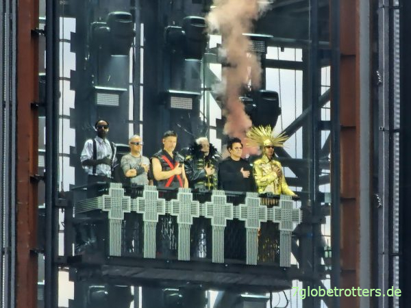 Das Erscheinen der Hohepriester von Rammstein