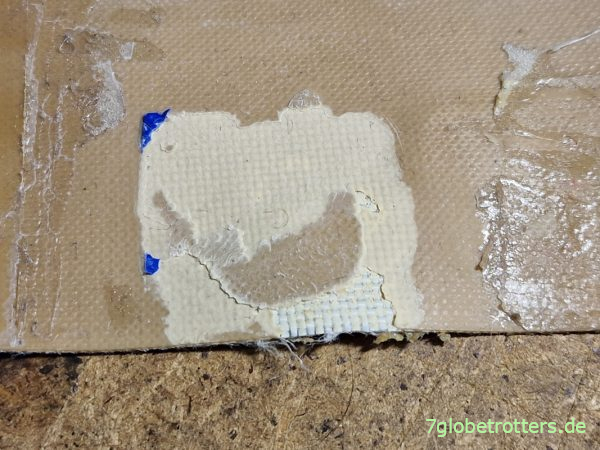 Im Test abgerissene Oberfläche von EPDM-Kautschuk