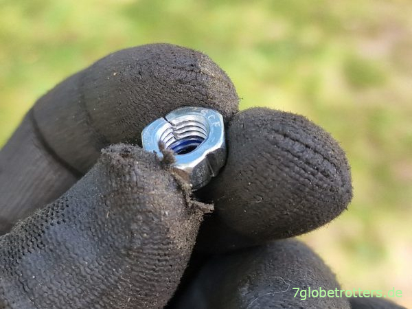 Im Test gesprengte Mutter M8