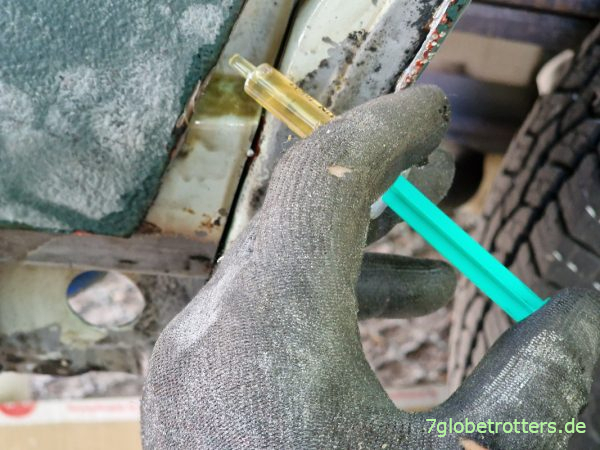 Kleine Owatrolspritze für den Rostschutz