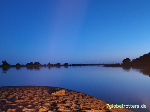 Abend an der Elbe bei Hinzdorf km 448