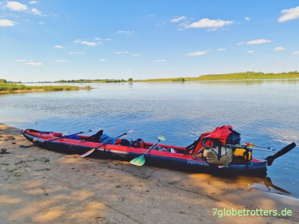 Pause beim Paddeln mit dem Grabner Riverstar XXL