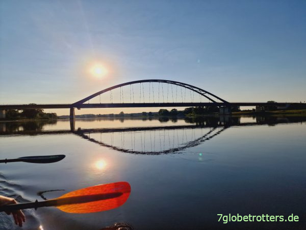 Straßenbrücke Dömitz über die Elbe km 505,7