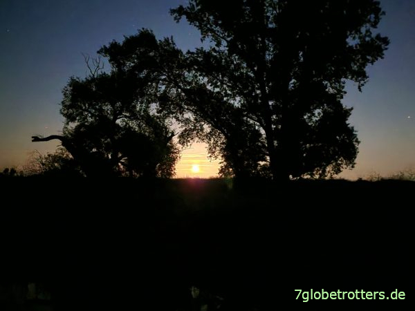 Vollmond beim Paddeln Elbe