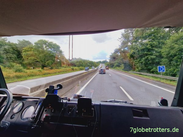 Landstraße oder Autobahn in Frankreich
