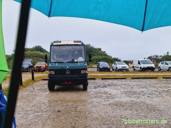 Mercedes 711 auf der Halbinsel Crozon