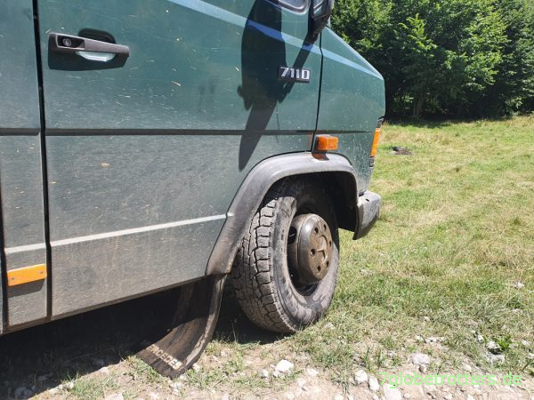 Belastungstest der Vorderfedern am Mercedes 711D