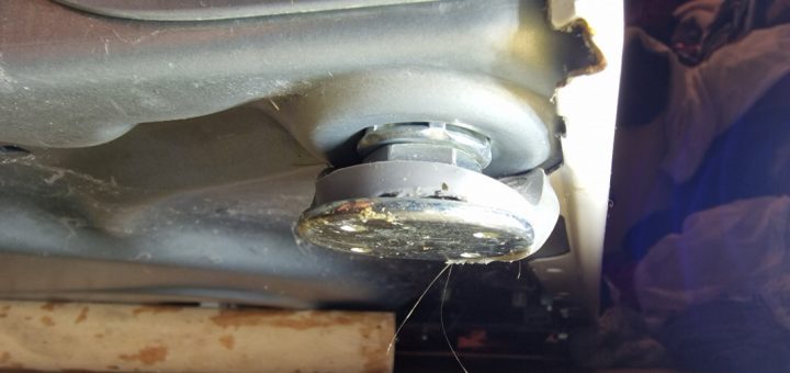 Hintere Füße einstellen Miele Waschmaschine W1