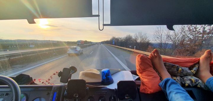 Sonnenblenden im Mercedes 711