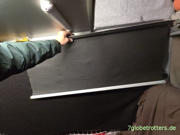 Vergleich Blackout-Gardine mit dem Verdunklungsrolle