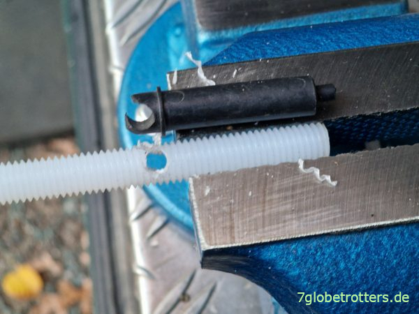 Versuchter Nachbau der Clipse am Sonnenrollo