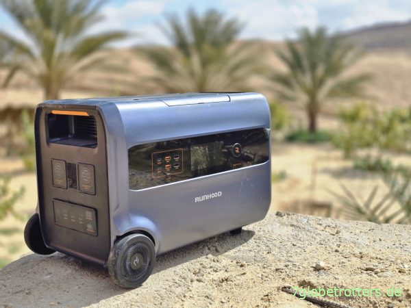 Balkonspeicher Runhood F2400 mit 4,8 kW Spitzenleistung Balkonspeicher Runhood F2400